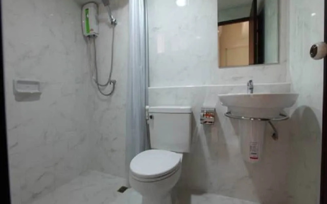 Rattanasook Residence