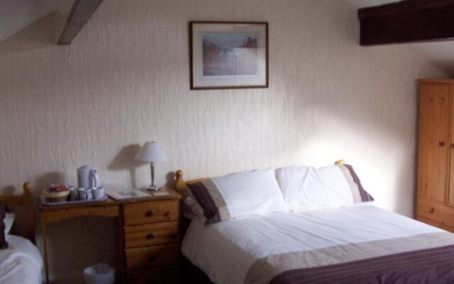 Denecrest Guest House
