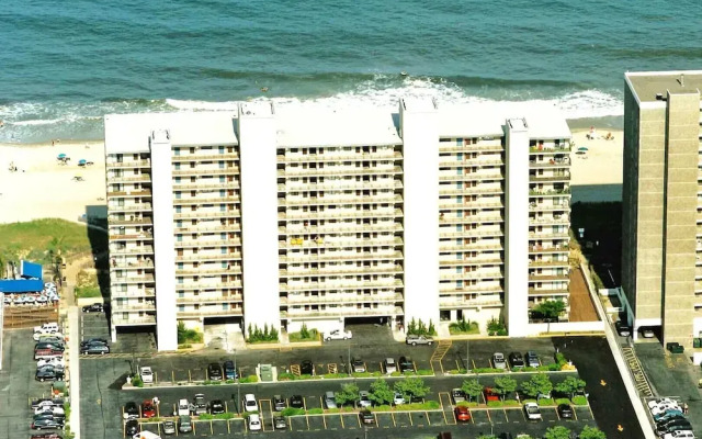 Marigot Beach 209 2 Bedroom Condo by RedAwning
