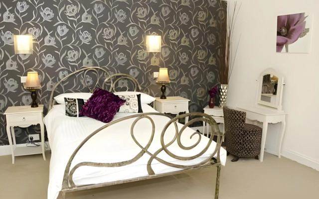 The Covenanter Hotel