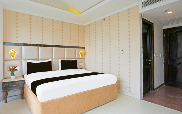 Stylish Room With Mesmerizing View Dharamshala