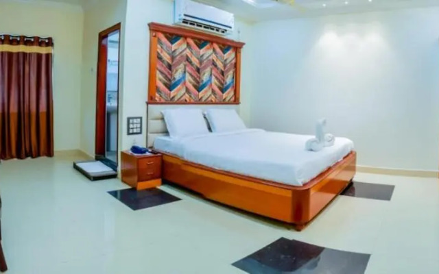 Naveed Residency