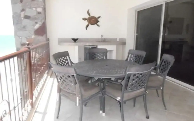 Sonoran Sky 2BR Upper 908-v by Casago