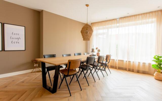 Luxury Mansion at the Harbor Families Only