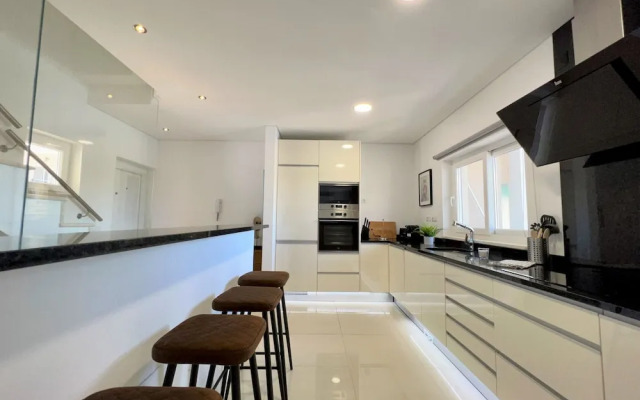 Albufeira Deluxe Residence With Pool
