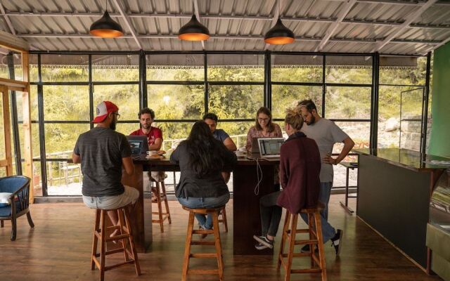 Alt Life - Dharamkot - Hostel