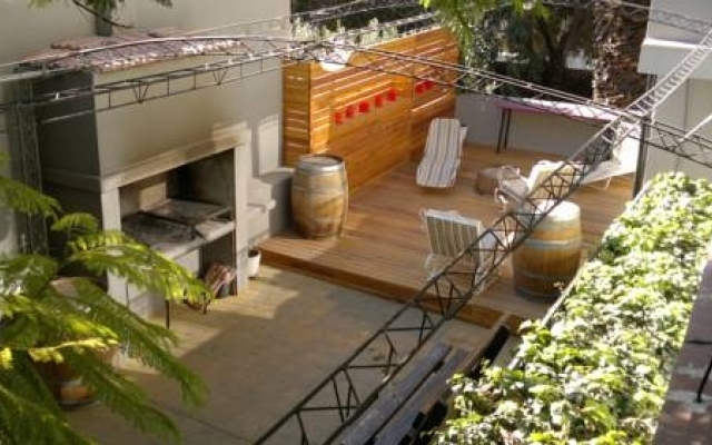 Bed For Wine Hostel