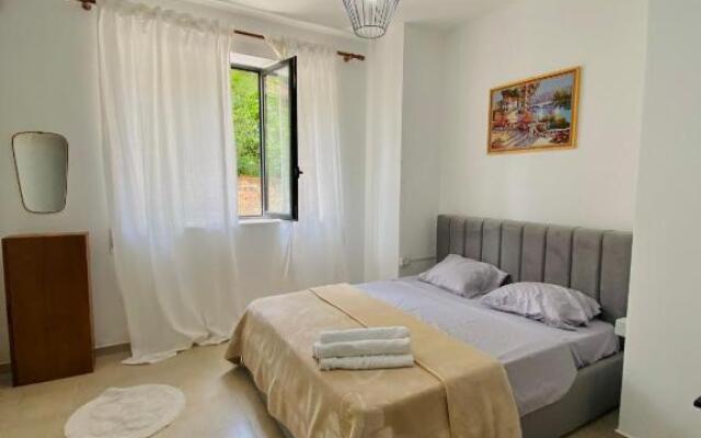 Studio Apartment Tirana