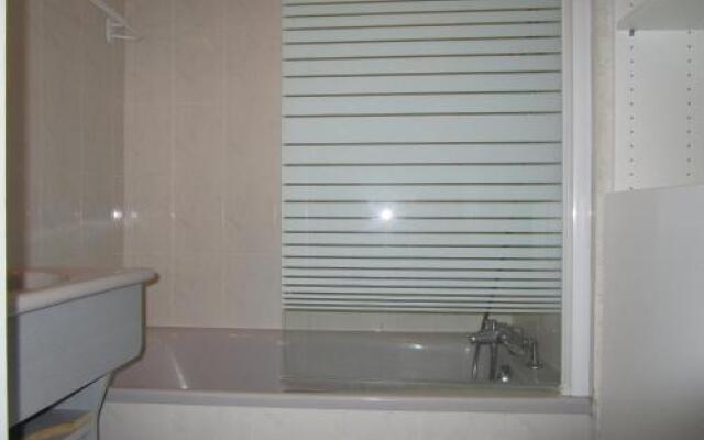 Rental Villa Place Guynemer