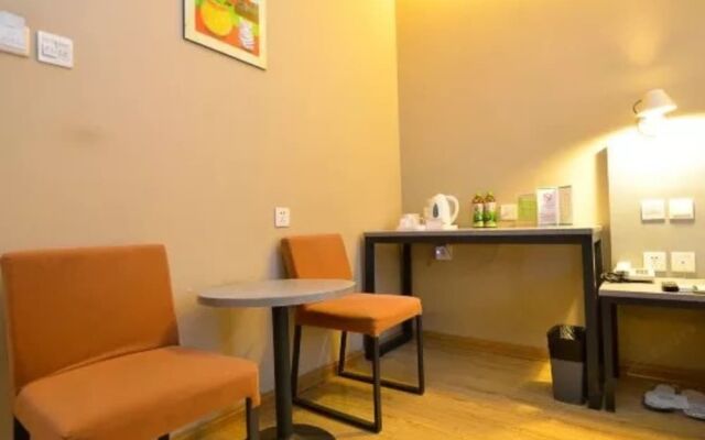 Luoyang Aviation E-Home Inn