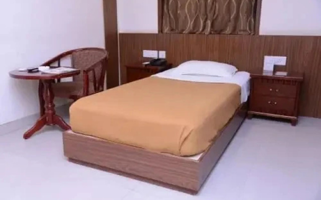 Hotel Aarti International