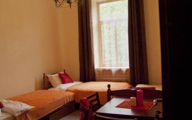 Hostel Lux