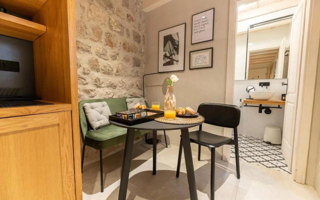Superior 1 BR Apartment Gabriela next to Buža beach