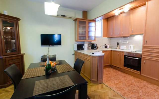 Sea Garden Plaza Apartment
