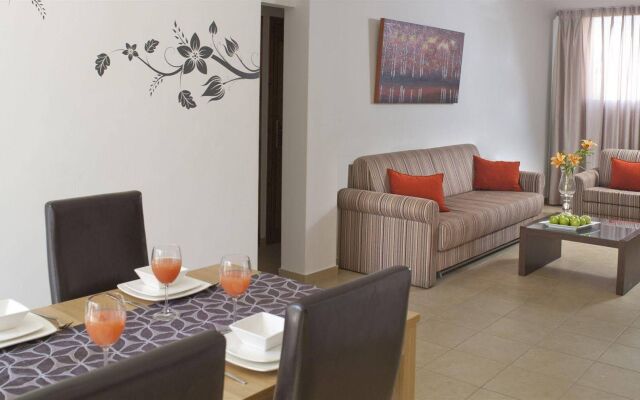 Ramon Suites Hotel