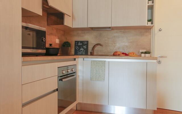 Mazzoni 15 Modern Flat