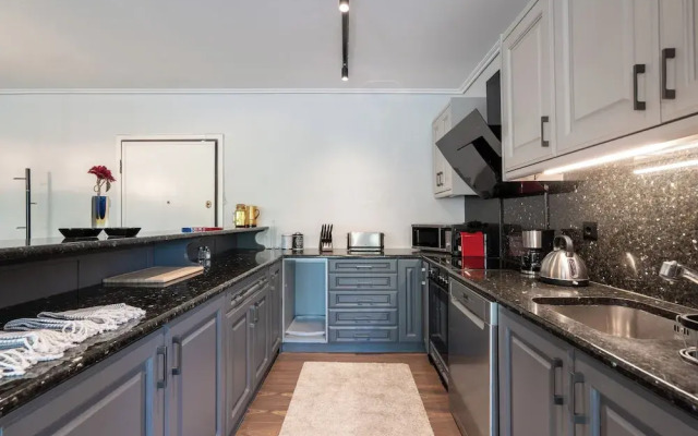 Seaside 2 bedrooms apartment in Glyfada