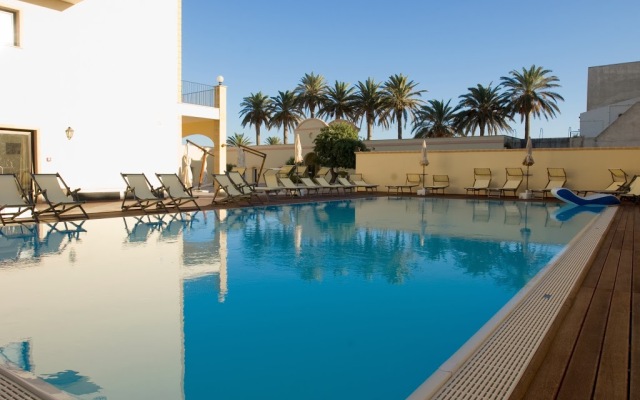 Mahara Hotel & Wellness