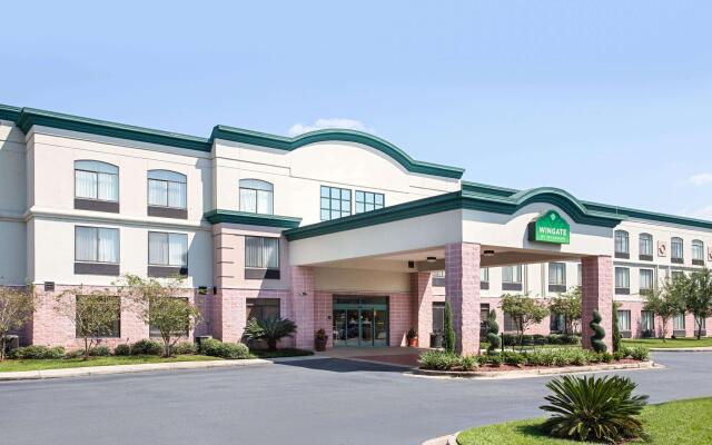 Holiday Inn Express Mobile I-65, an IHG Hotel