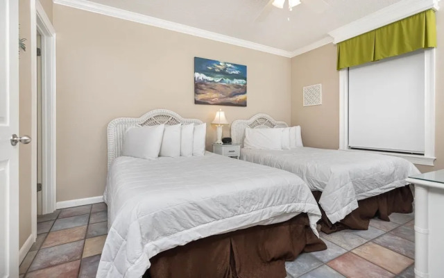 Phoenix X 609 3 Bedroom Condo