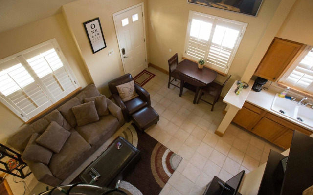 Residences at The Railyards - Downtown Austin