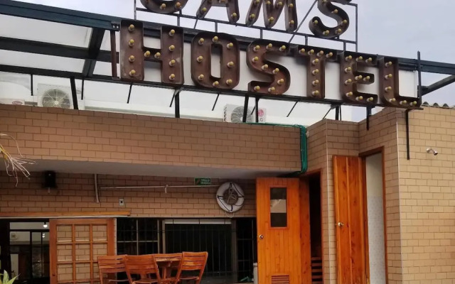 Sam's VIP Hostel San Gil