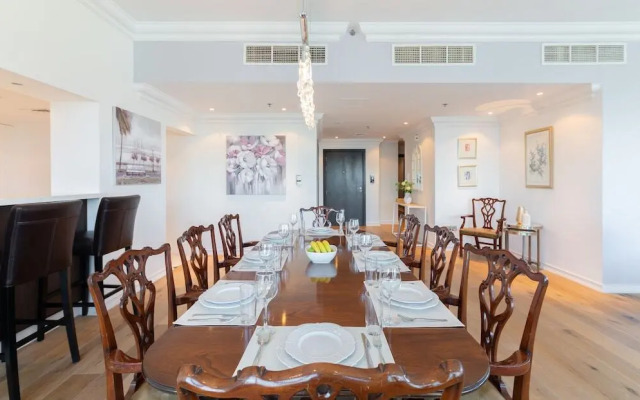 Marina Quays by MaisonPrivee