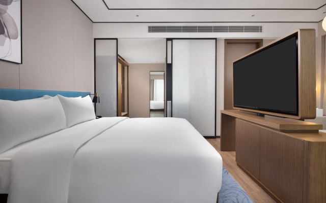 Hilton Garden Inn Shanwei Haibin Boulevard – Guest Rooms – Shanwei