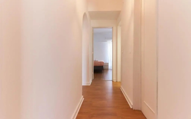 Oeiras Balcony by Homing