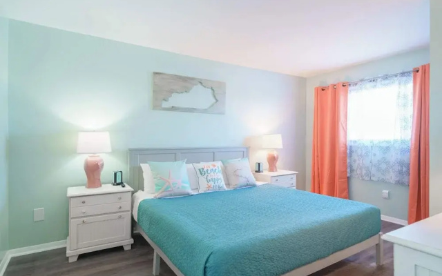 Turtle Love Resort Amenities & Ocean Views!