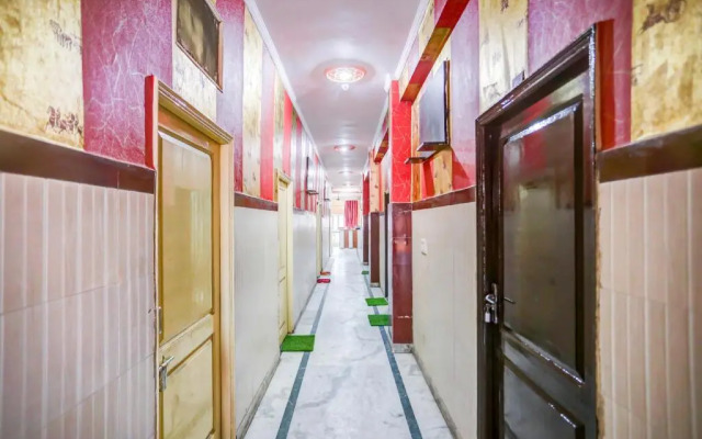 Hotel Hrl by OYO Rooms