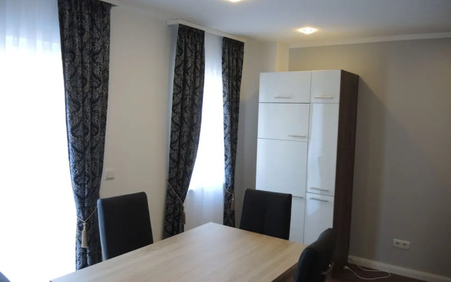 Merkel Villa Apartamente