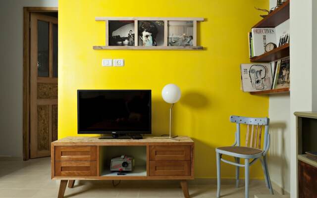 Little Retro House in Kerem HaTeimanim