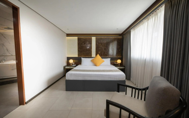 Star Plaza Hotel