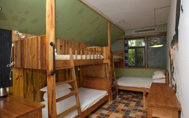 Changzhou South Spring and North Autumn Inn