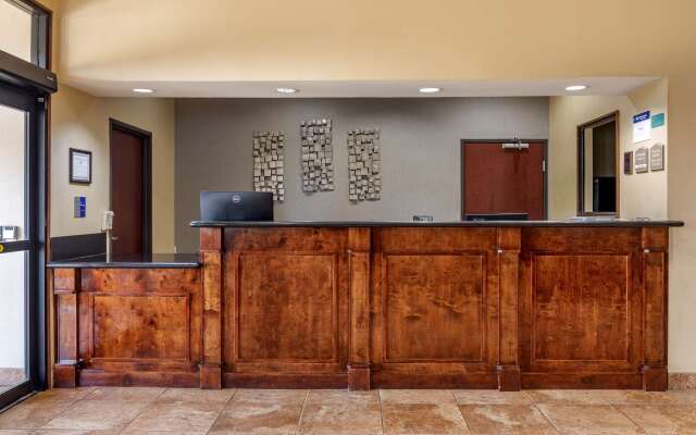 Best Western Mineola Inn