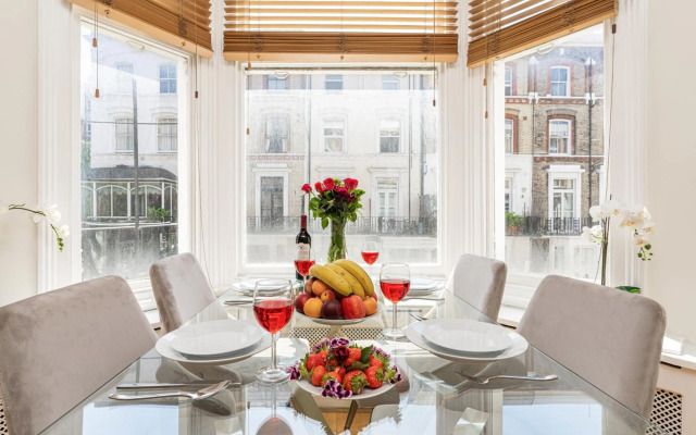 Baker Street Studio Flat