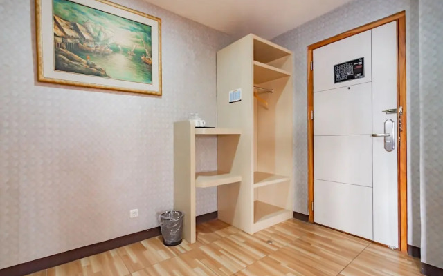 RedDoorz Plus near Bandung Station 2