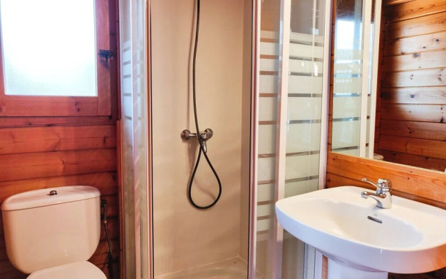 Nice Bungalow With a Terrace, Surrounded by Mountains