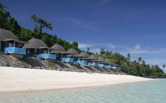 Litia Sini Beach Fales