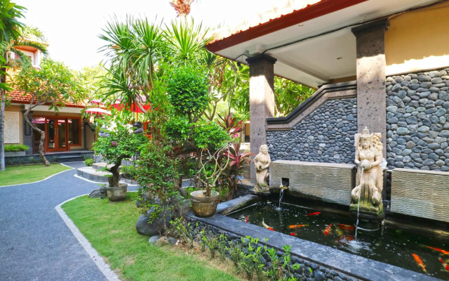 Gora Beach Inn