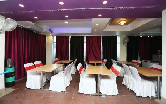 OYO Flagship 4655 Home Stay Hotel Vihar