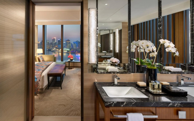 Mandarin Oriental Pudong, Shanghai