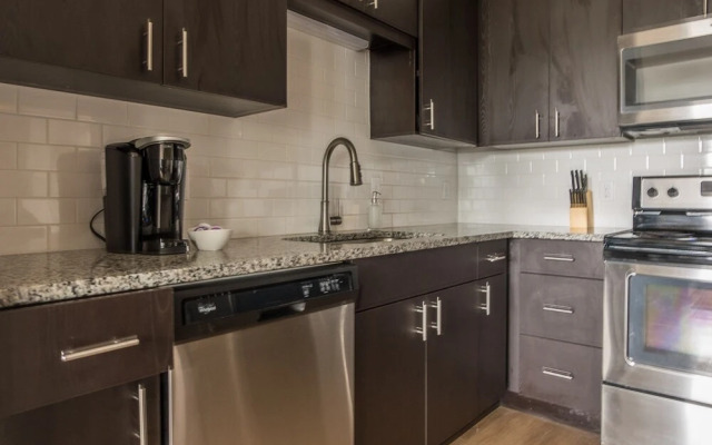 FRONTDESK The Point at Tamaya Apts Jacksonville