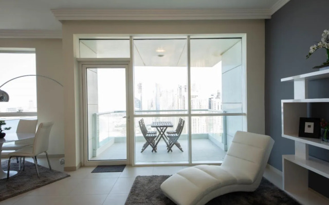 Al Bateen Residence by Maison Privee