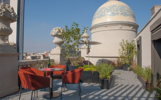 Casagrand Luxury Suites Barcelona