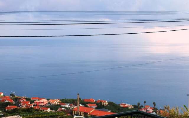 O Meu Sorriso Calheta Holiday Apartments