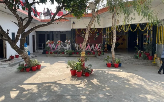 Lord Buddha Guest House