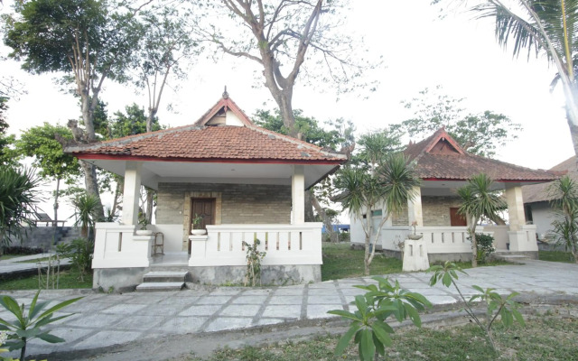 Alit Beach Resort and Villas