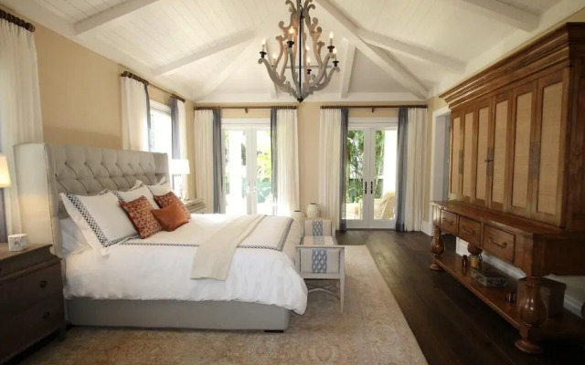 Donix Suites